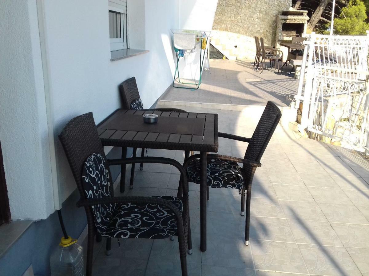 Apartmani Lastro Jesenice  Exterior foto